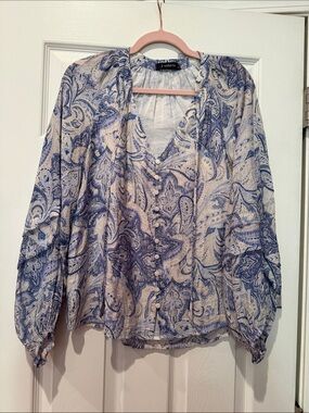 j. Robert’s Blue Paisley Button-Front Blouse